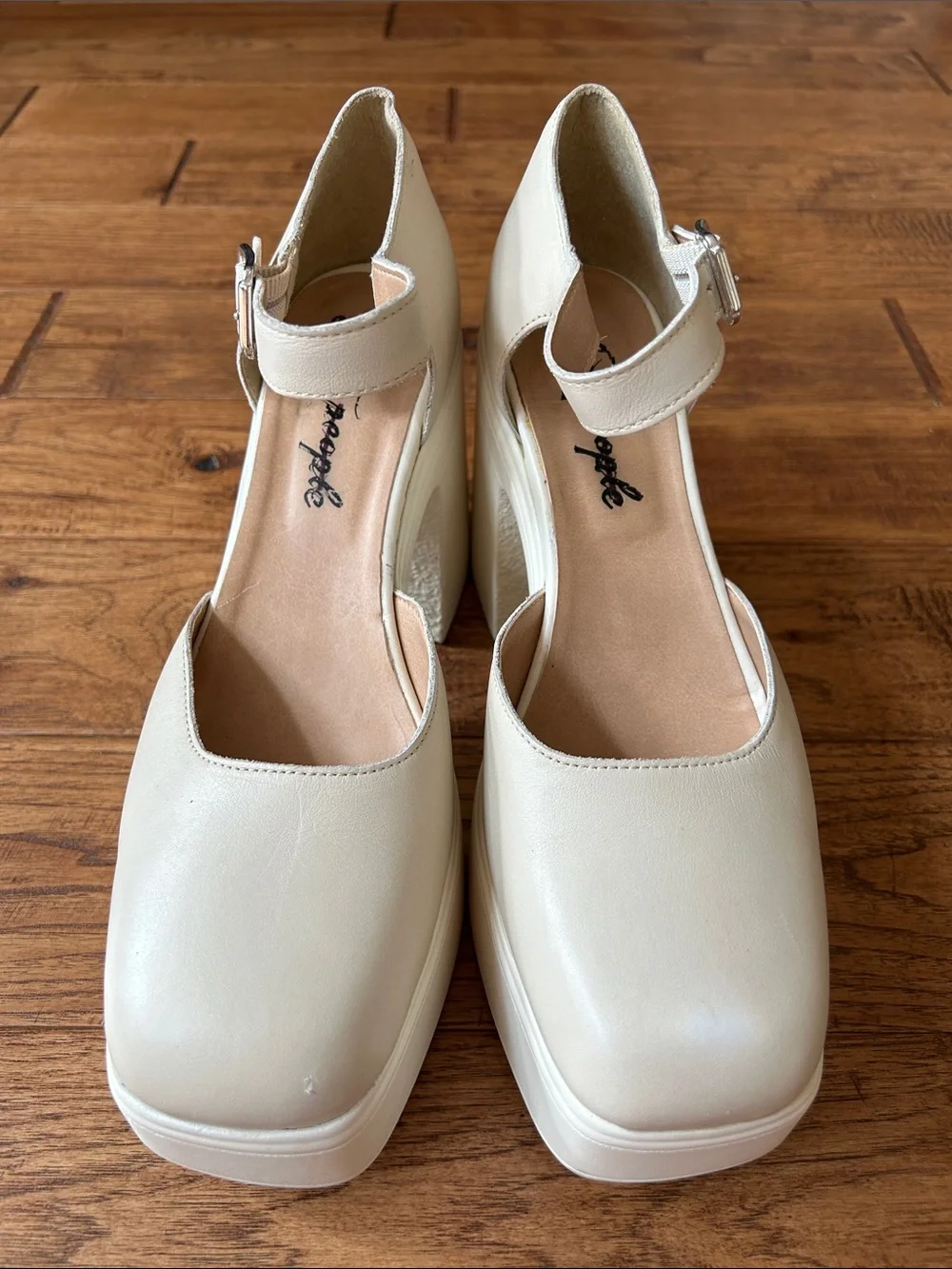 Free People Gwen Platform Mary Janes Heels Ivory Cream Size 40 / US 9.5